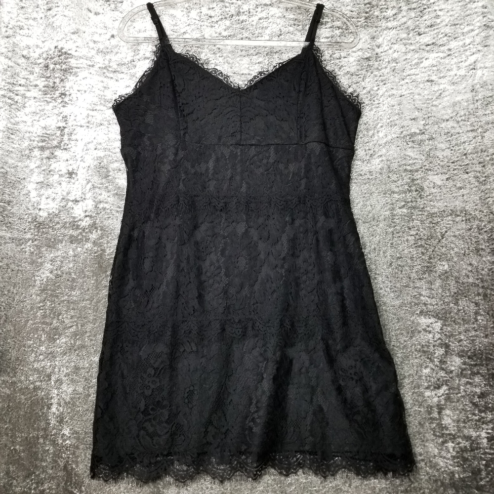 ❤ New NWT Forever 21 Black Lace Mini Dress Size L